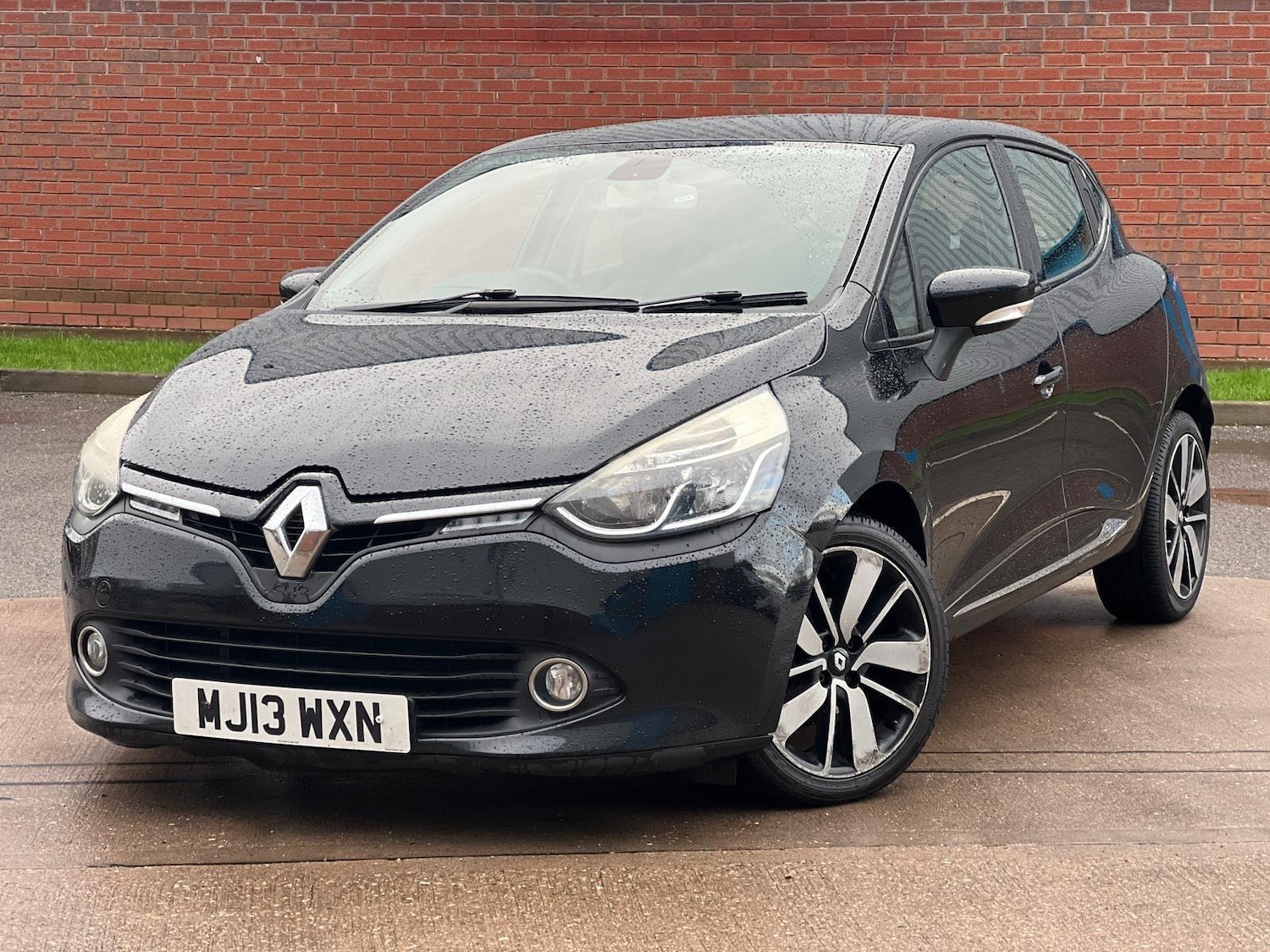 Used Renault Clio 2013 for sale - 76965591: Photo 10