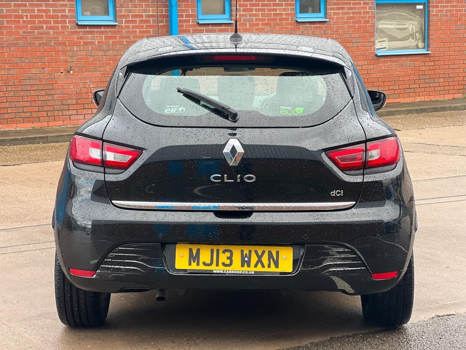 Used Renault Clio 2013 for sale - 76965591: Photo 2