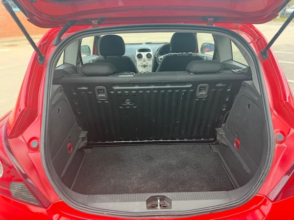 Used Vauxhall Corsa 2010 for sale - 76239042: Photo 26