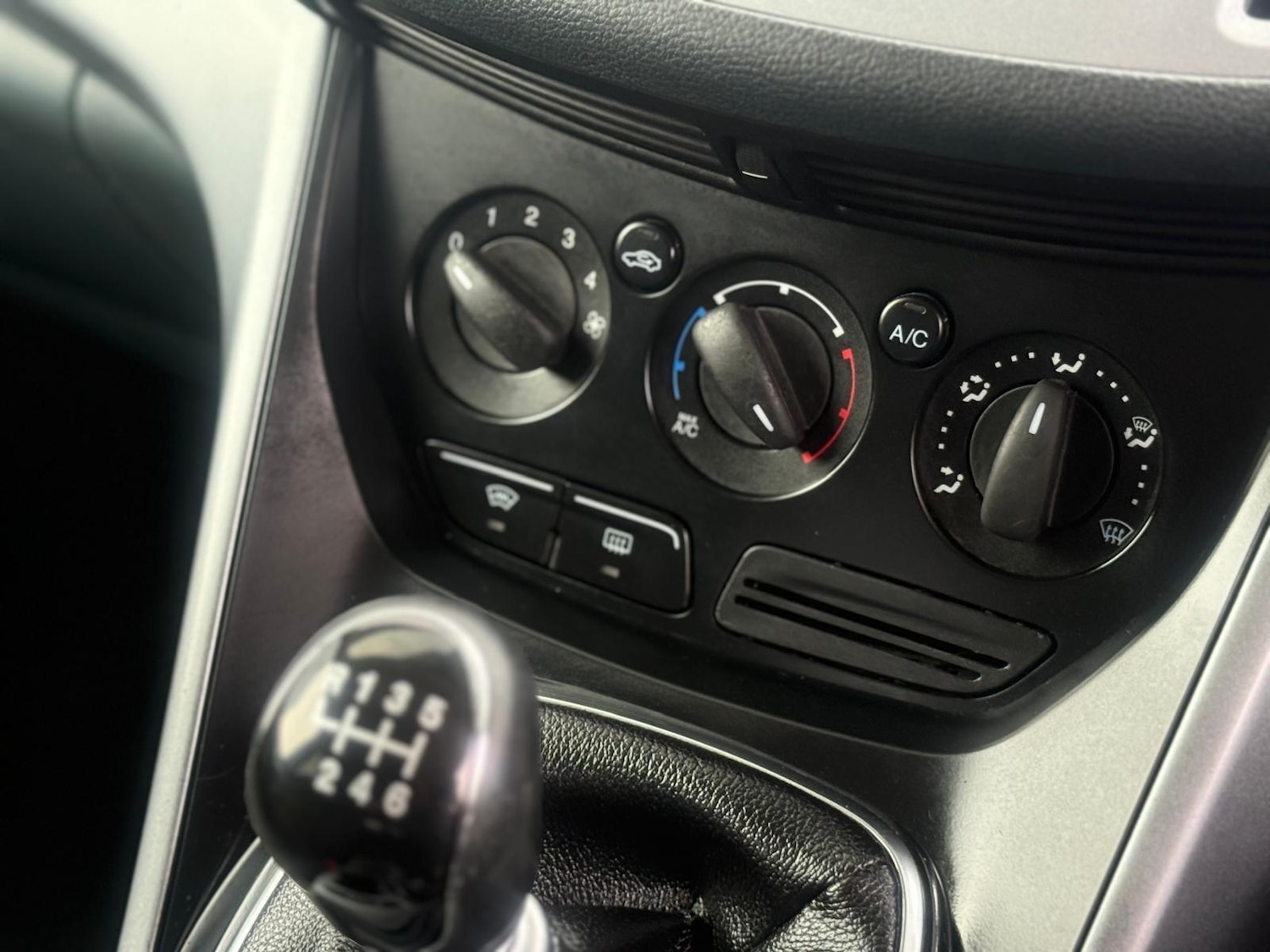 Used Ford C-Max 2013 for sale - 77993532: Photo 27