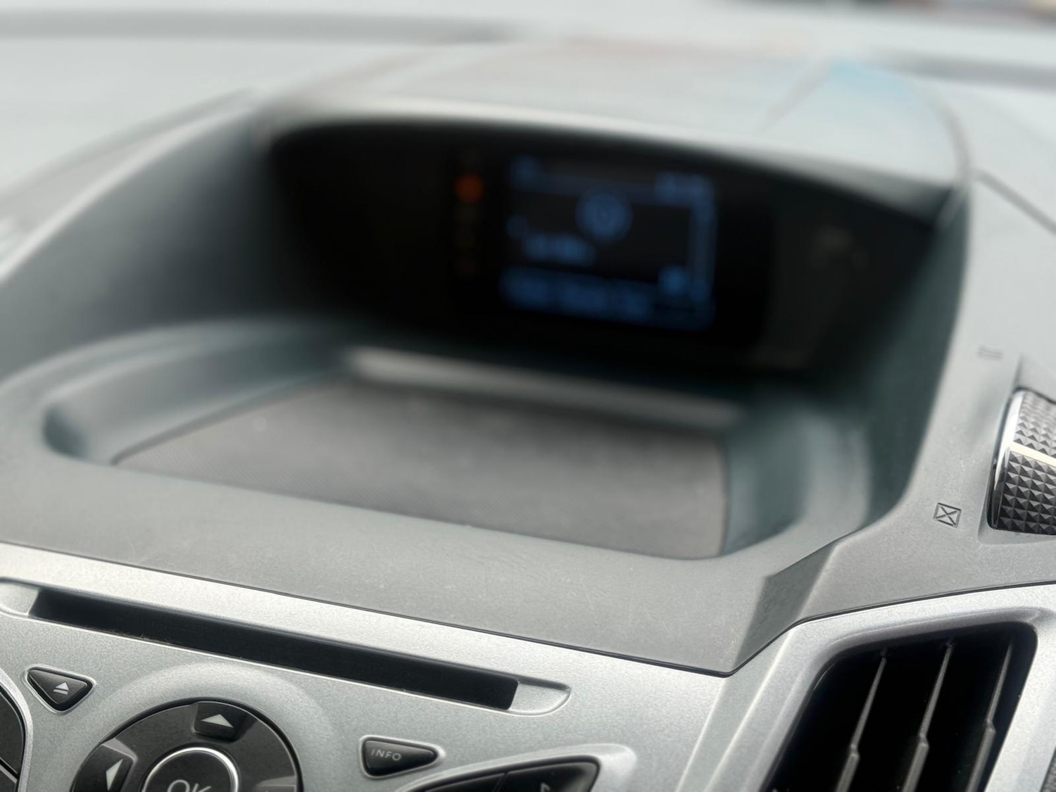 Used Ford C-Max 2013 for sale - 77993532: Photo 30