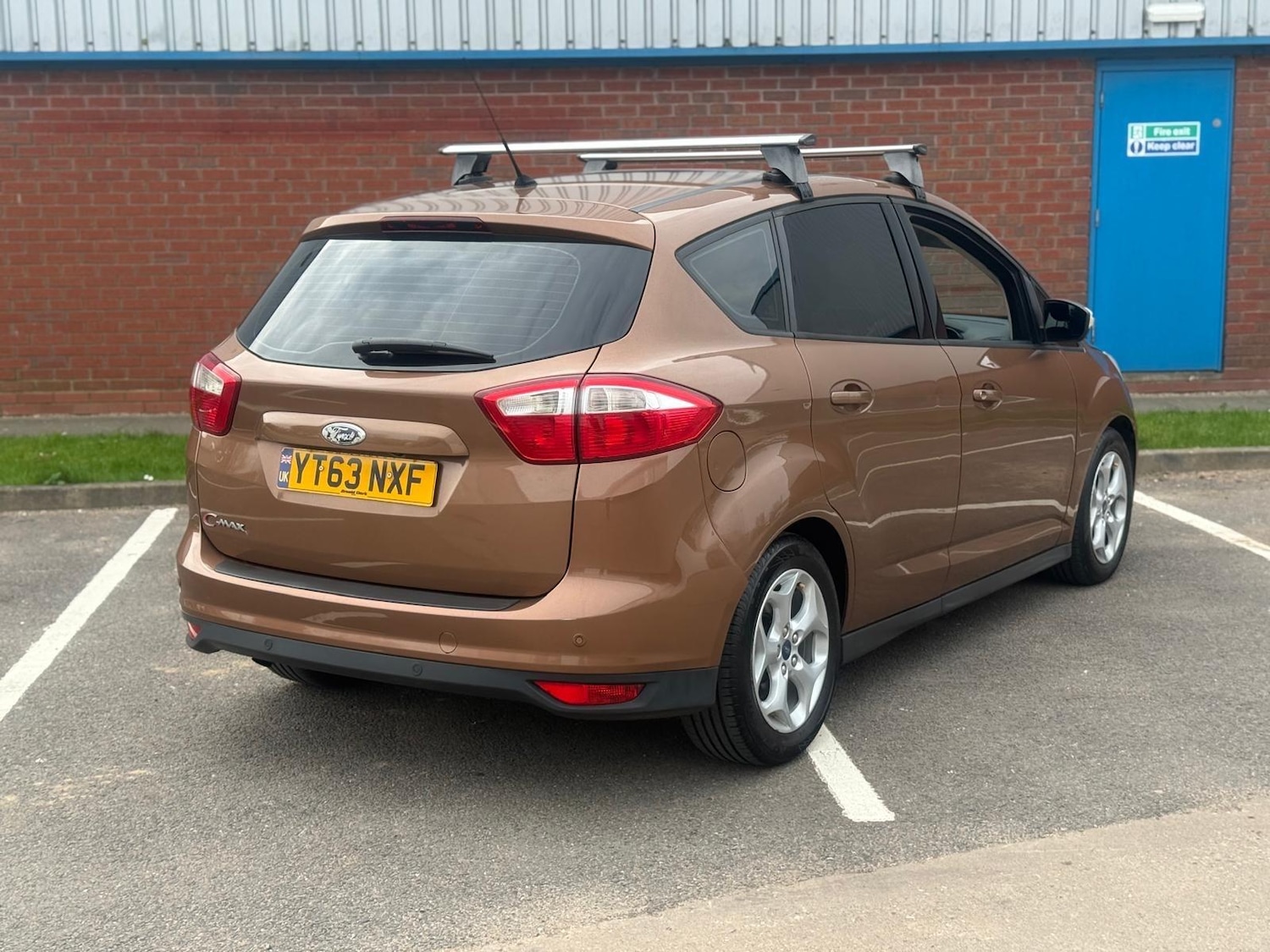 Used Ford C-Max 2013 for sale - 77993532: Photo 8