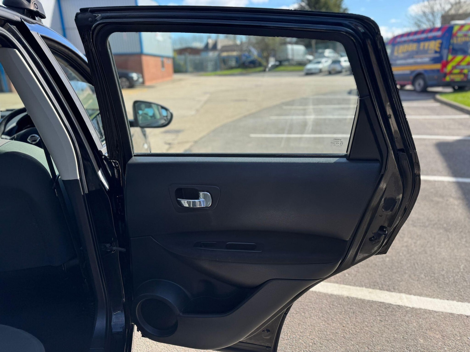 Used Nissan Qashqai 2012 for sale - 78034632: Photo 18