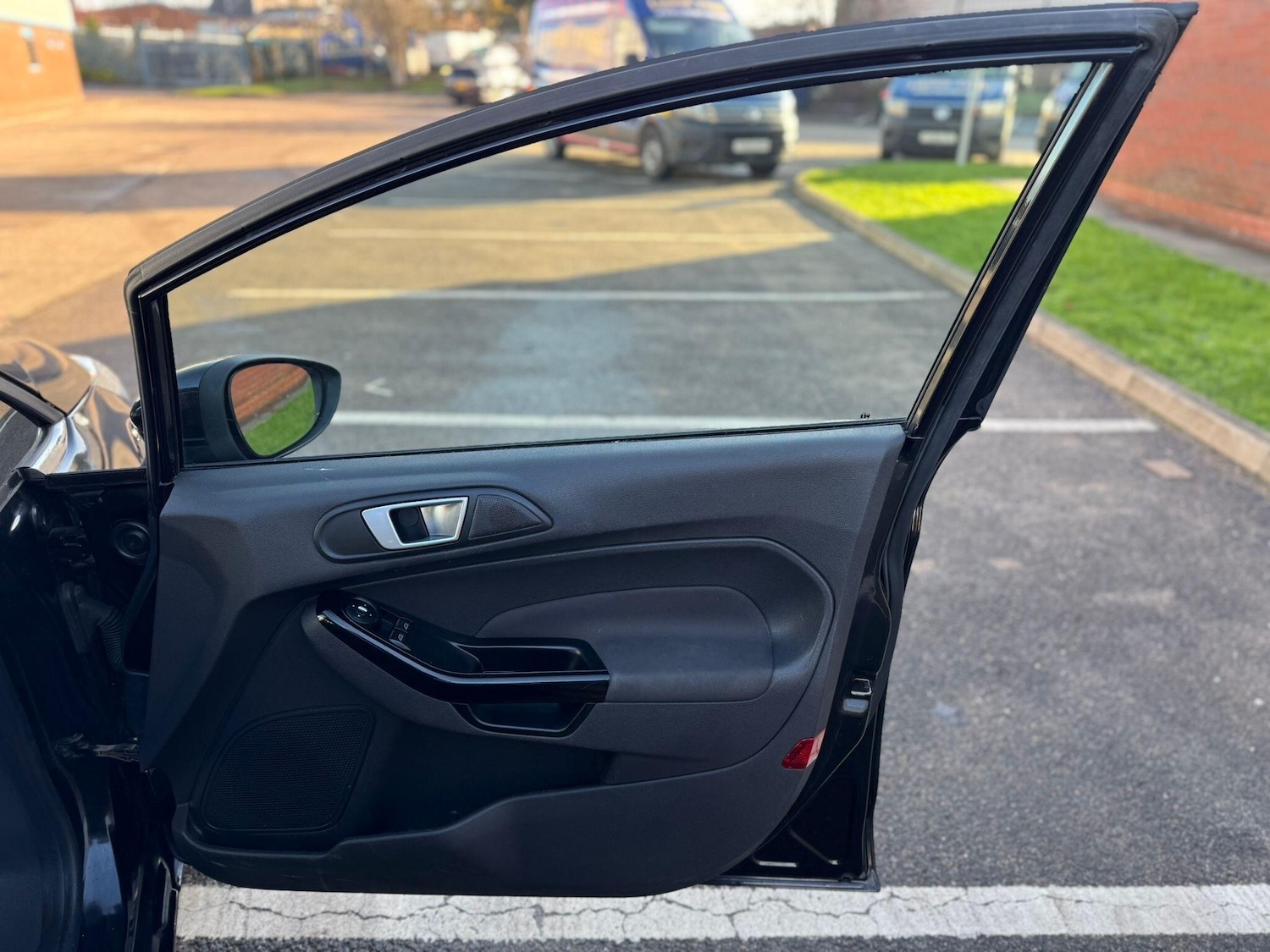 Used Ford Fiesta 2013 for sale - 76714328: Photo 16