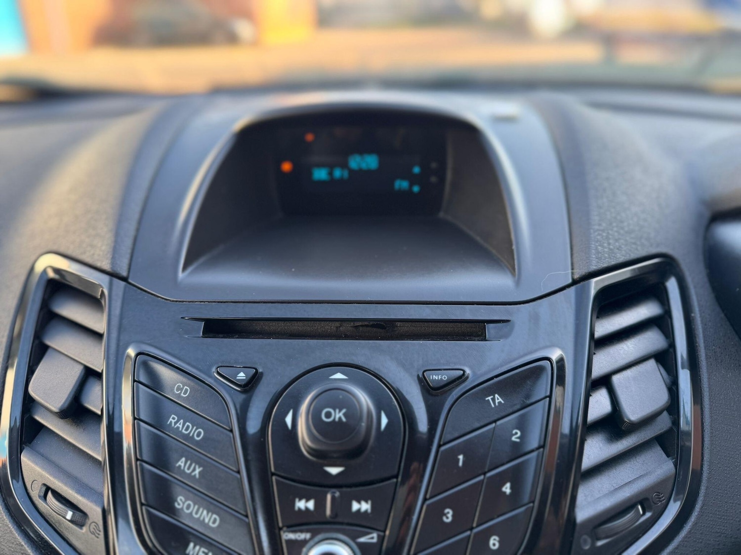 Used Ford Fiesta 2013 for sale - 76714328: Photo 20