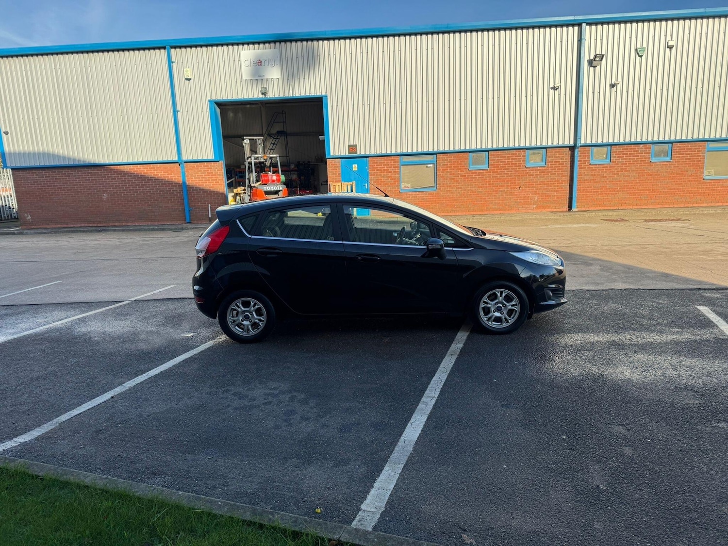 Used Ford Fiesta 2013 for sale - 76714328: Photo 4