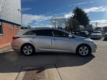 Used Hyundai i40 2013 for sale - 77823789: Photo