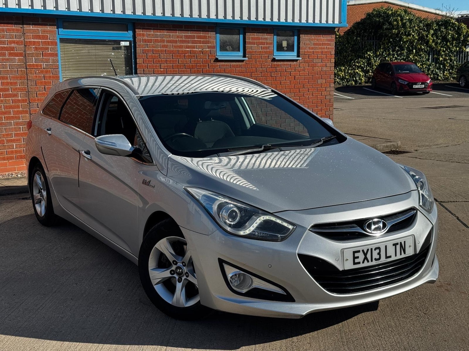 Used Hyundai i40 2013 for sale - 77823789: Photo 5