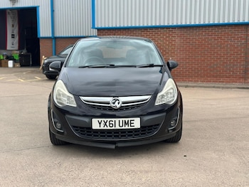 Vauxhall - Corsa