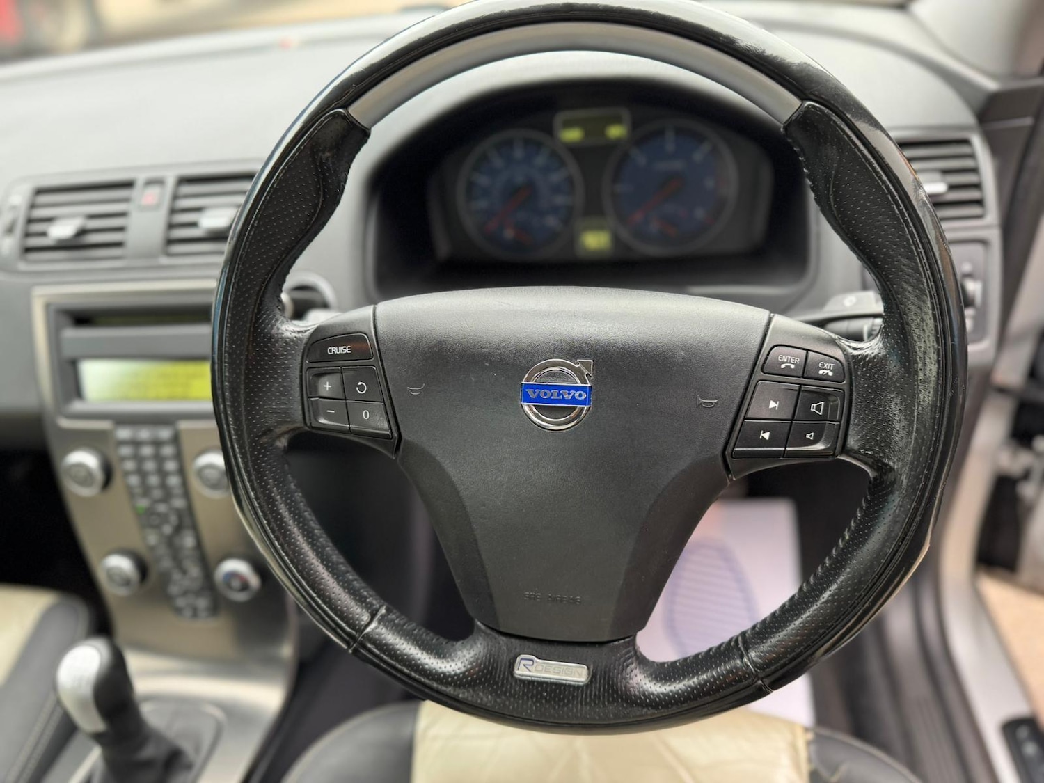 Used Volvo S40 2010 for sale - 76513277: Photo 16