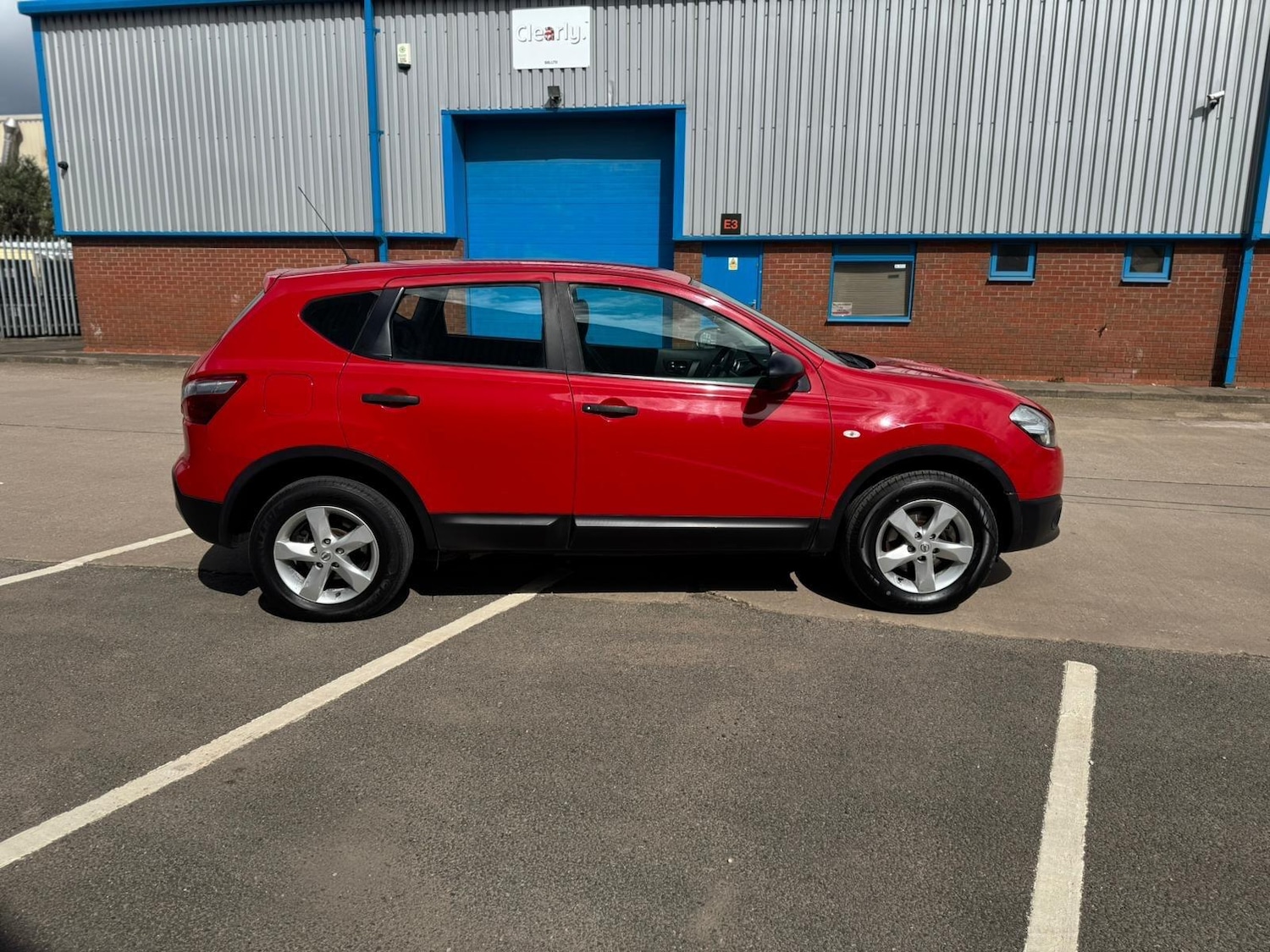 Used Nissan Qashqai 2010 for sale - 78220033: Photo 12