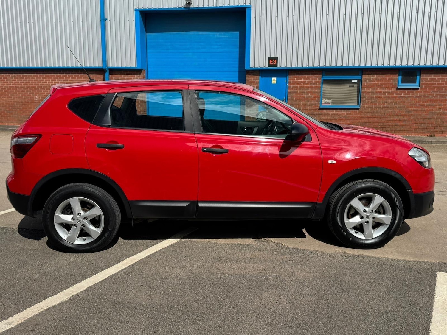 Used Nissan Qashqai 2010 for sale - 78220033: Photo 13