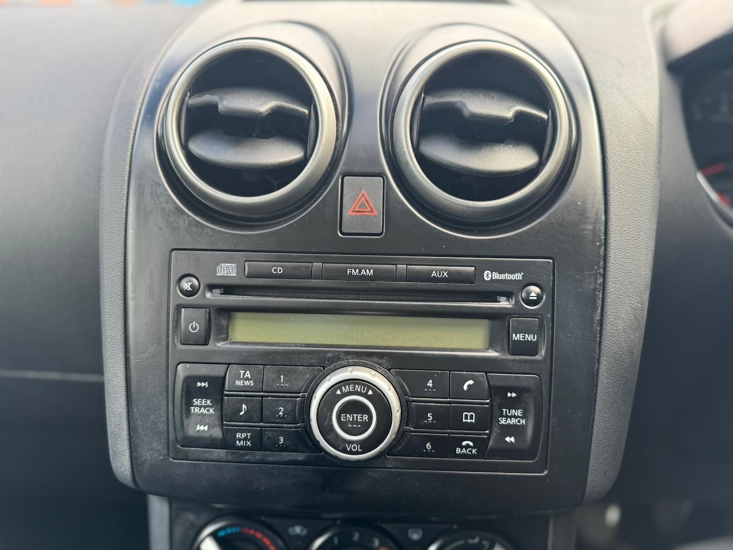 Used Nissan Qashqai 2010 for sale - 78220033: Photo 25