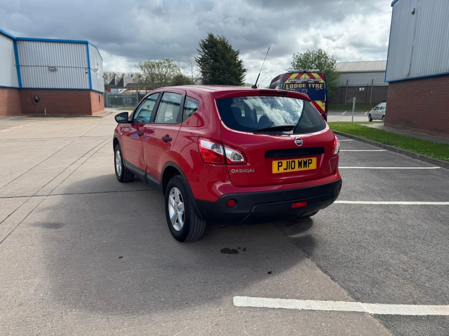 Used Nissan Qashqai 2010 for sale - 78220033: Photo 8