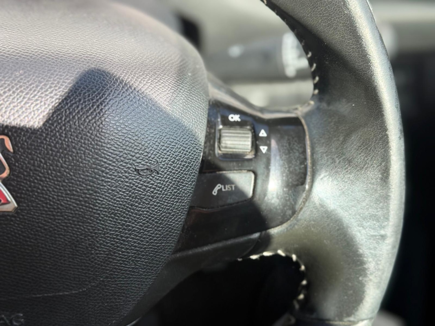 Used Peugeot 308 2014 for sale - 77892102: Photo 29