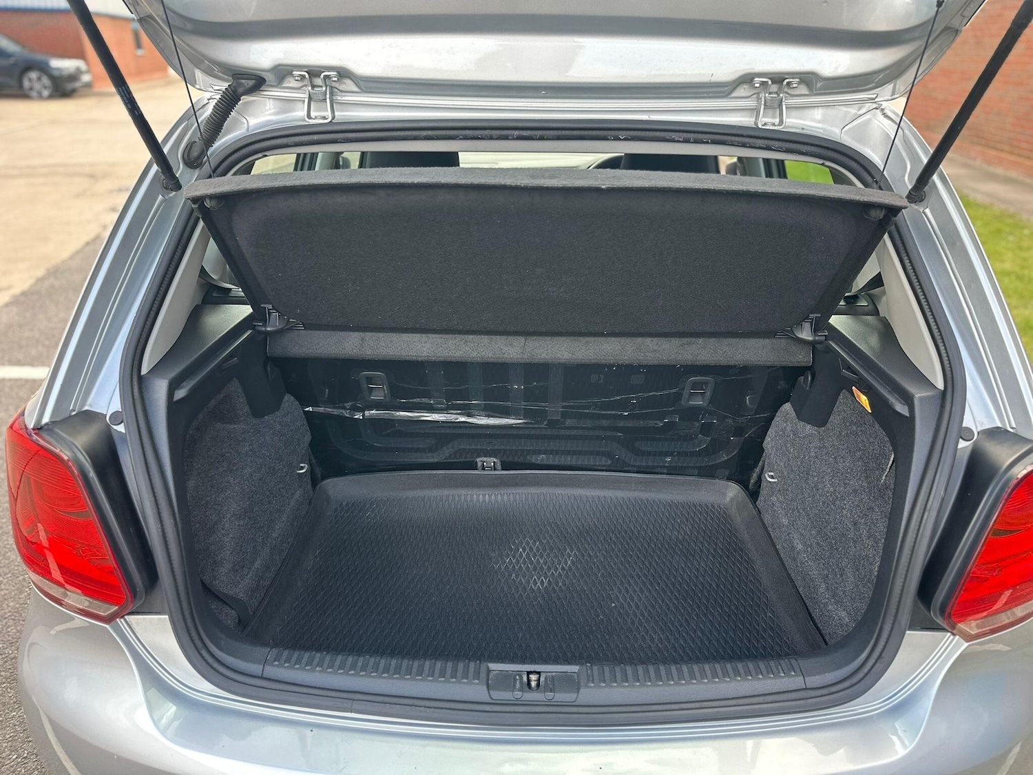 Vehicle 25