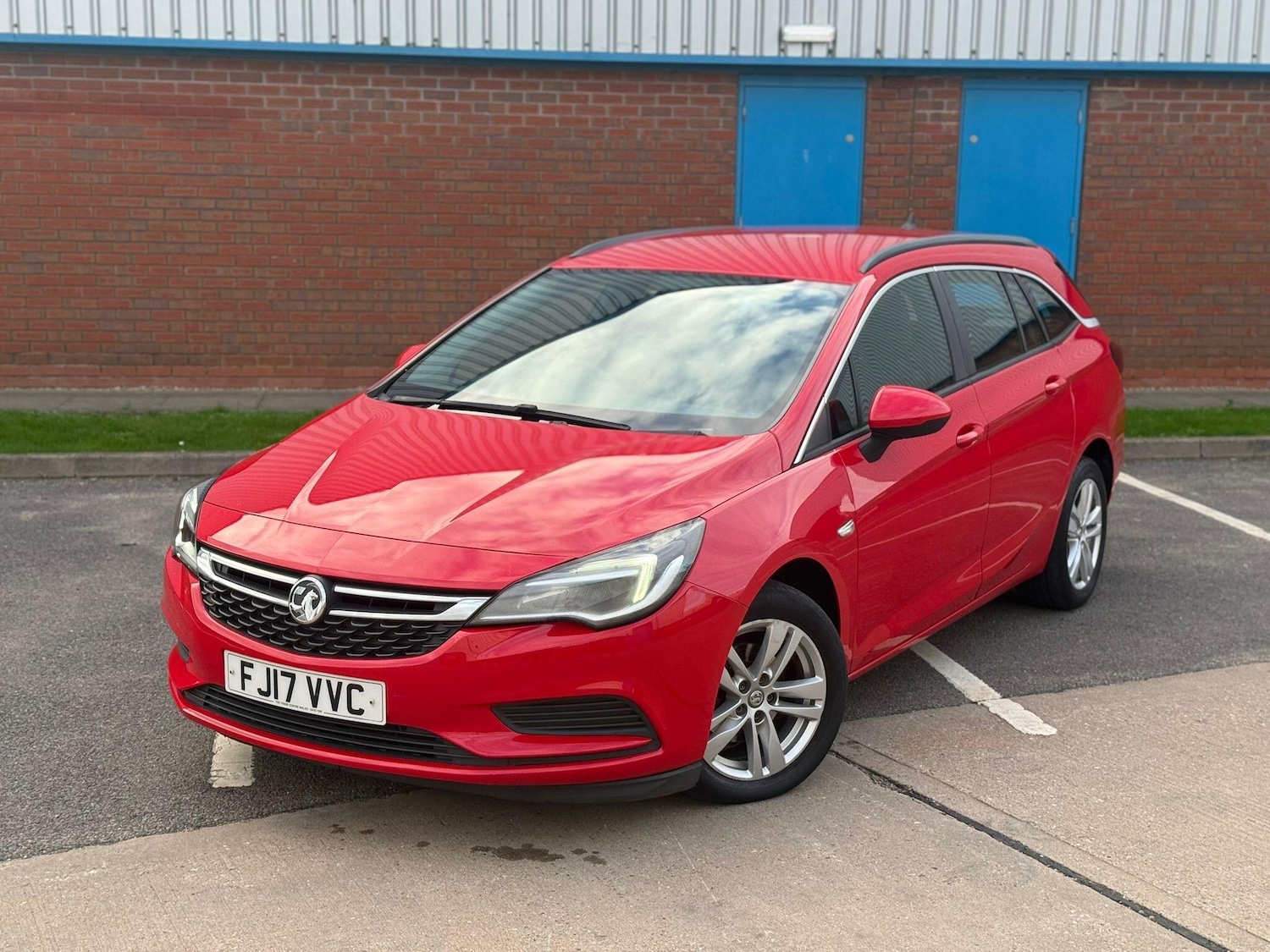 Used Vauxhall Astra 2017 for sale - 76991600: Photo 8