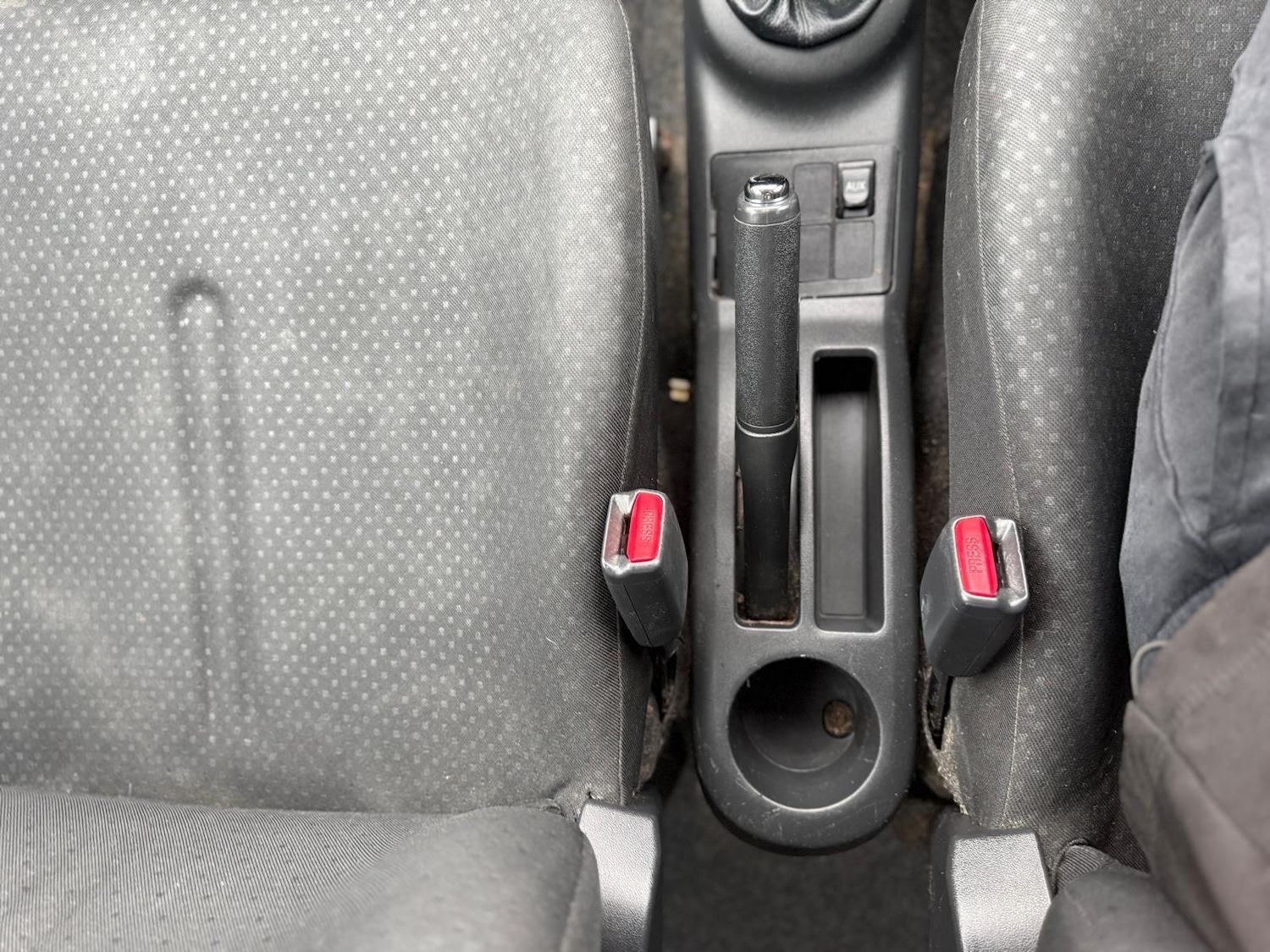 Used Toyota Yaris 2011 for sale - 76992940: Photo 22