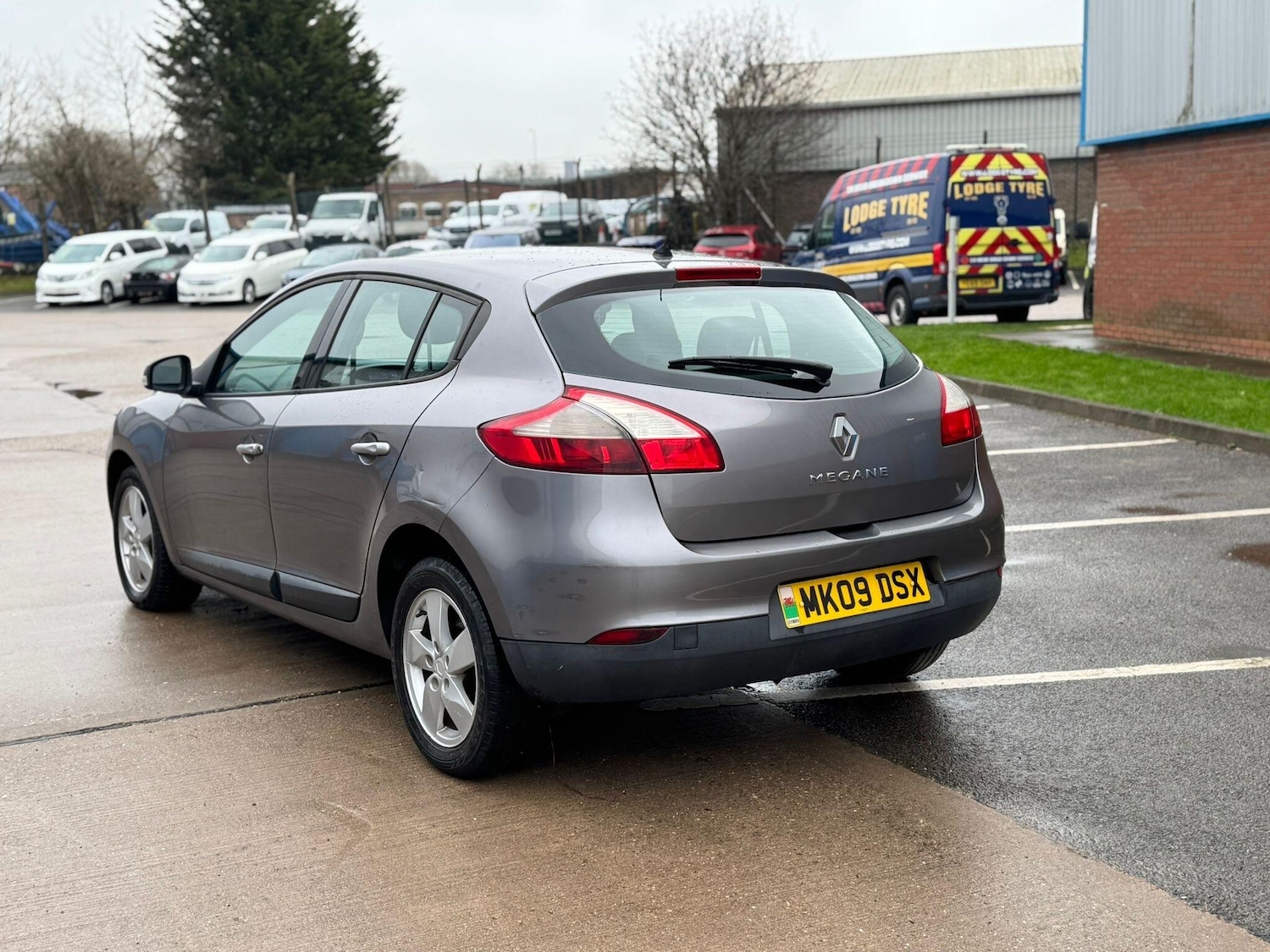 Used Renault Megane 2009 for sale - 77315264: Photo 10
