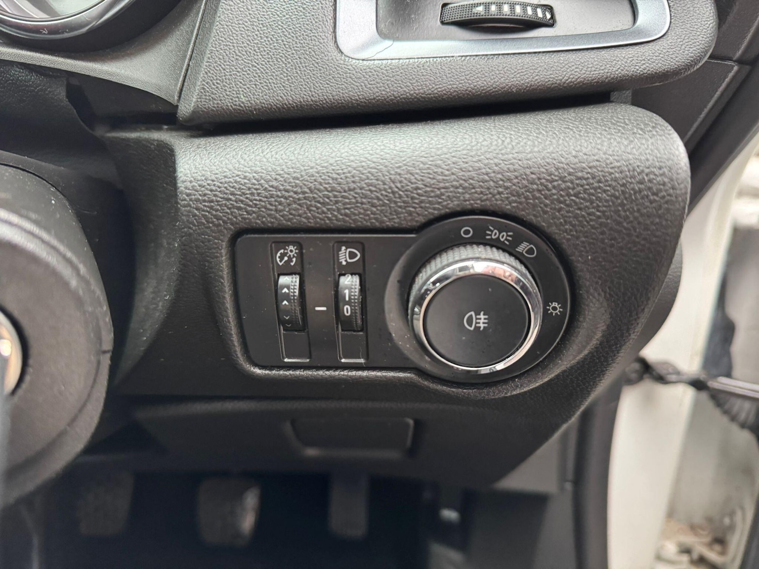 Used Vauxhall Astra 2015 for sale - 77290834: Photo 19