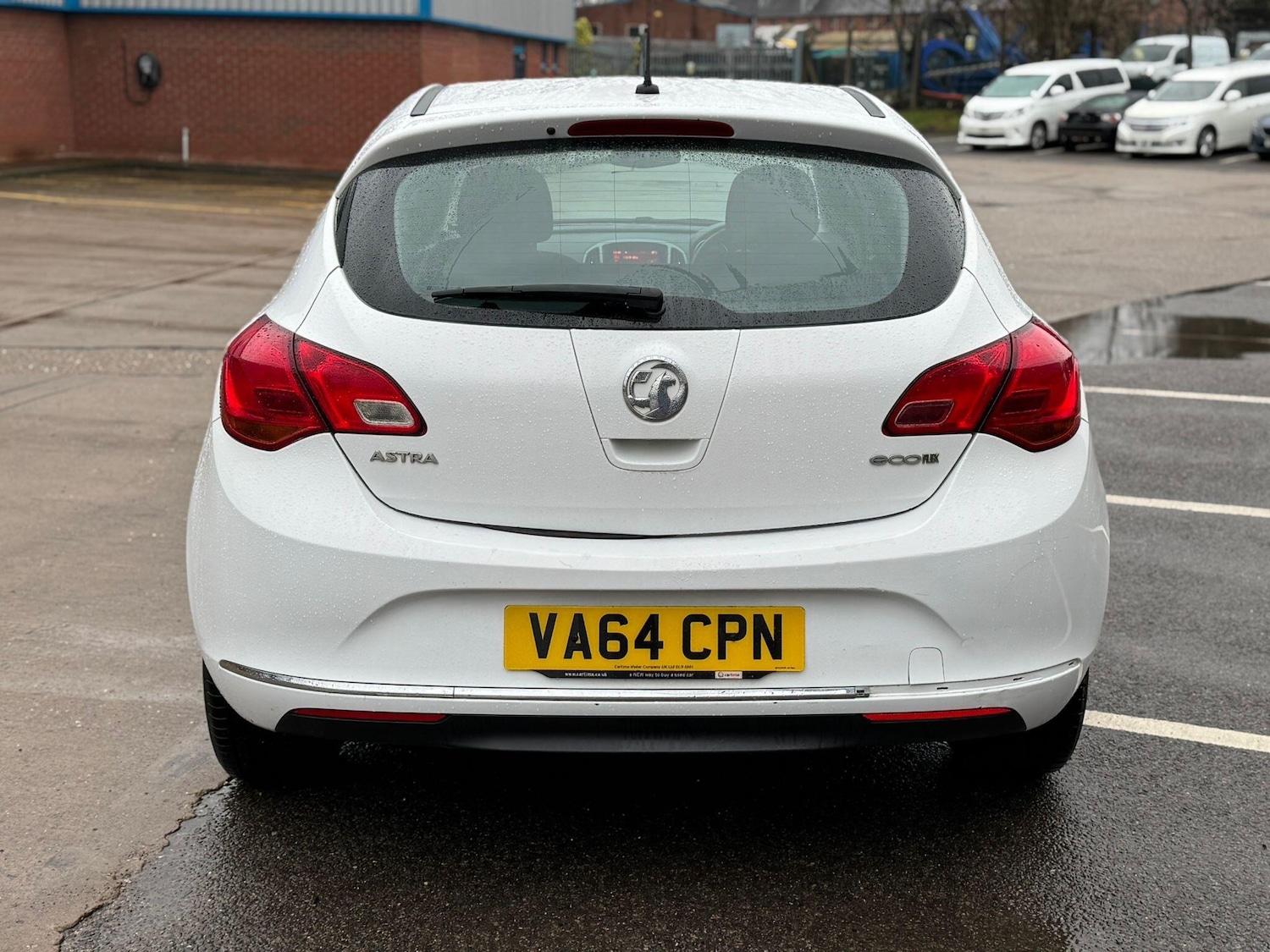 Used Vauxhall Astra 2015 for sale - 77290834: Photo 2