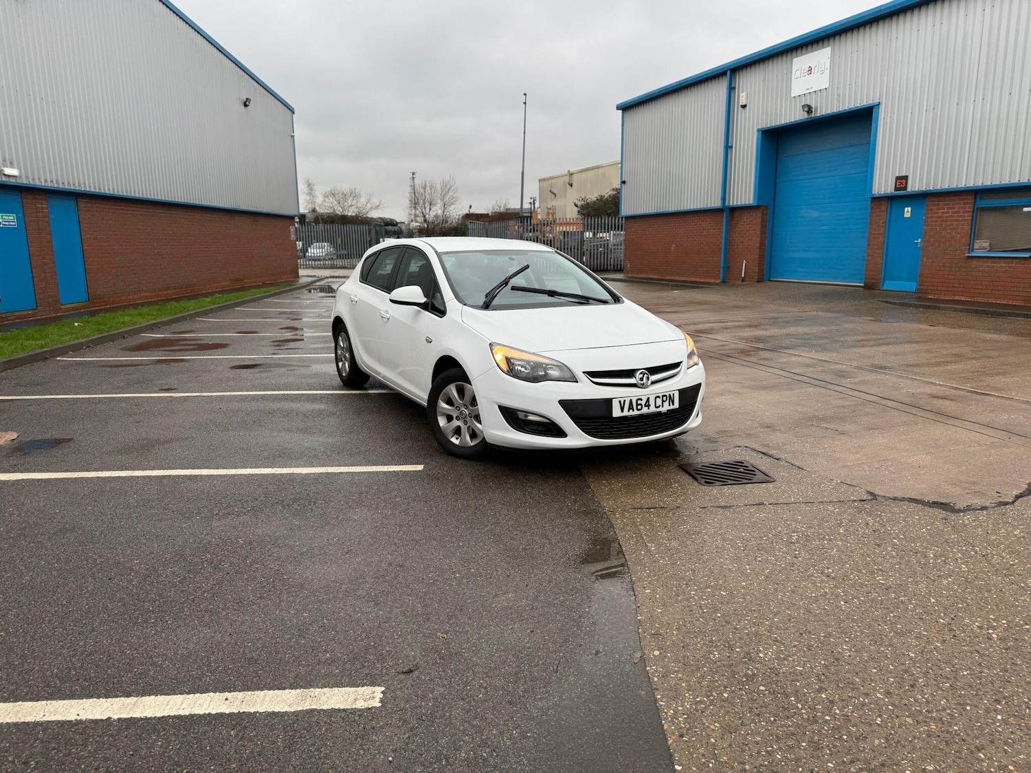 Used Vauxhall Astra 2015 for sale - 77290834: Photo 9
