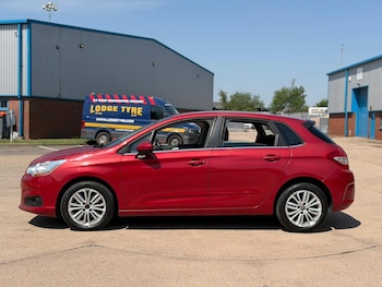 Used Citroen C4 2015 for sale - 79224769: Photo