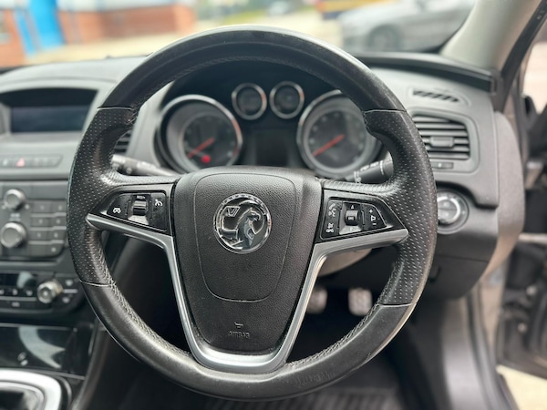 Used Vauxhall Insignia 2011 for sale - 74958167: Photo 17