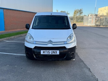 Used Citroen Berlingo 2015 for sale - 76667301: Photo