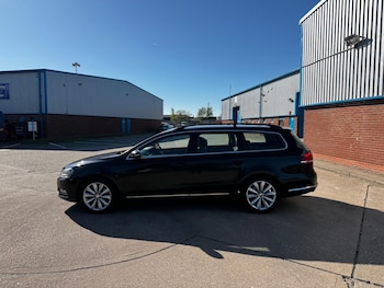 Used Volkswagen Passat 2013 for sale - 78375132: Photo