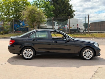 Used Mercedes-Benz C Class 2012 for sale - 79116145: Photo