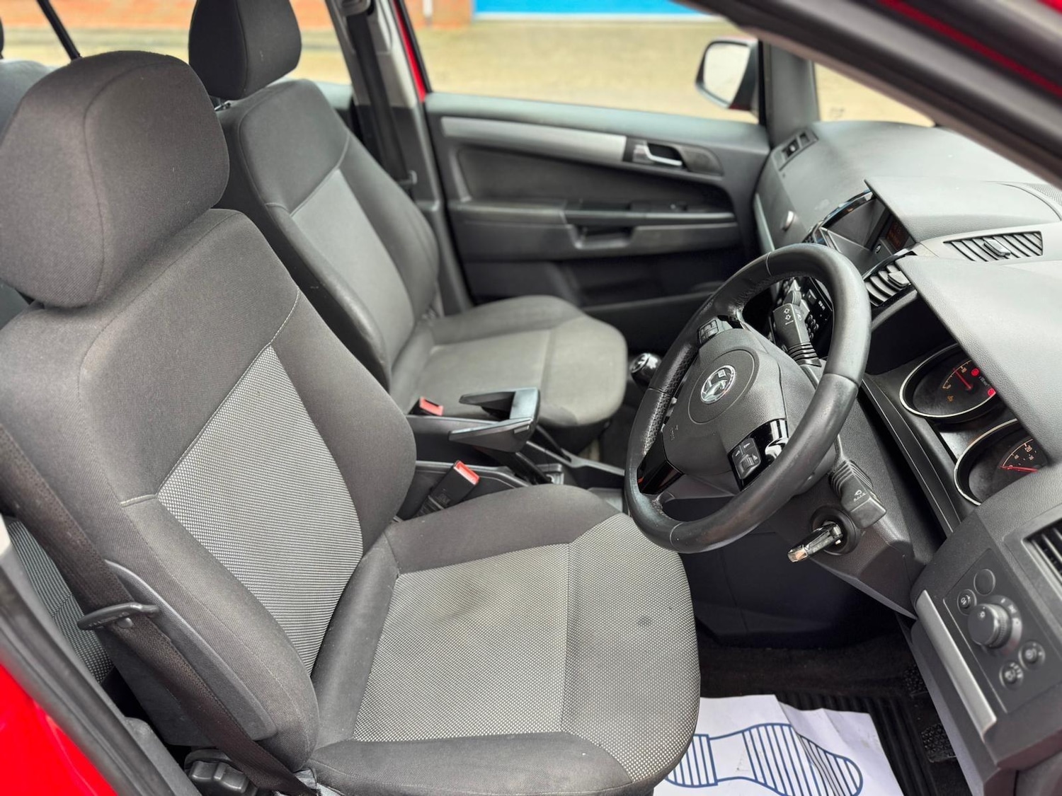 Used Vauxhall Zafira 2013 for sale - 77441154: Photo 19