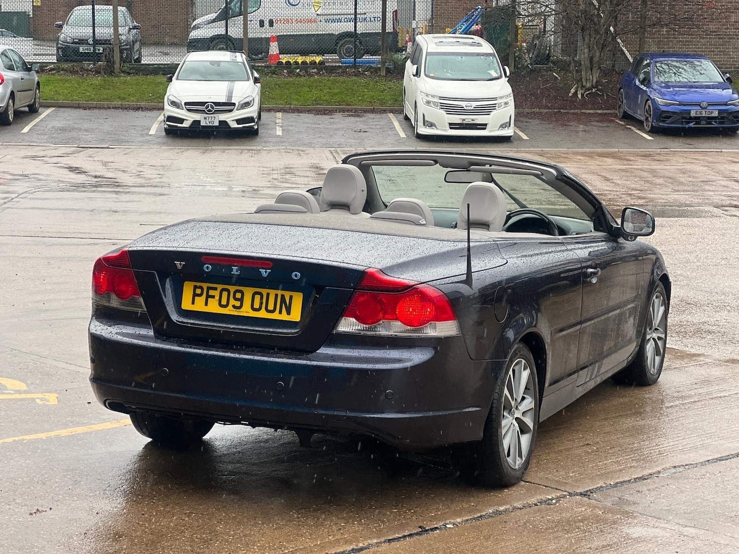 Used Volvo C70 2009 for sale - 76976409: Photo 11