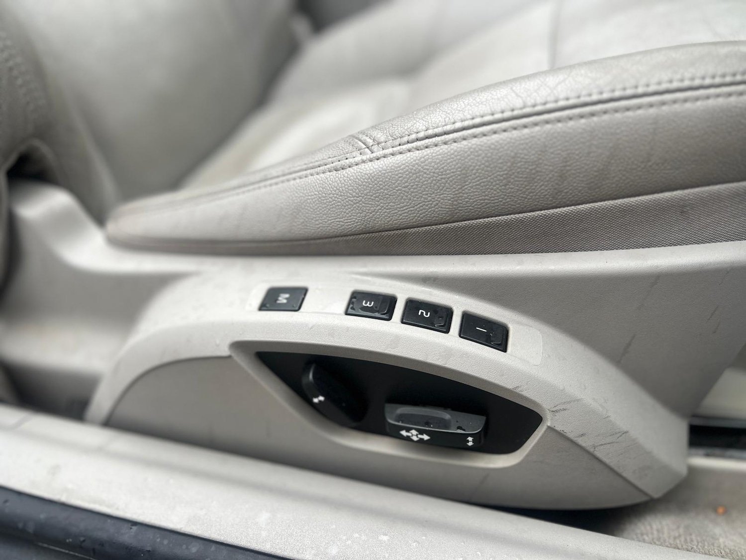 Used Volvo C70 2009 for sale - 76976409: Photo 15