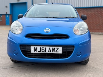 (61) - 1.2 12V Visia Euro 5 5dr