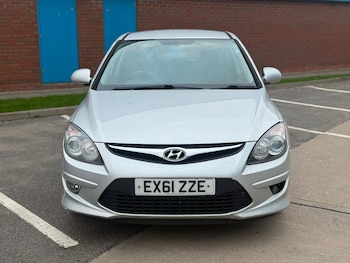 Used Hyundai i30 2011 for sale - 76990072: Photo