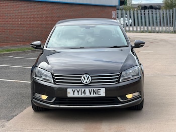 2014 (14) - 2.0 TDI BlueMotion Tech Highline Euro 5 (s/s) 4dr