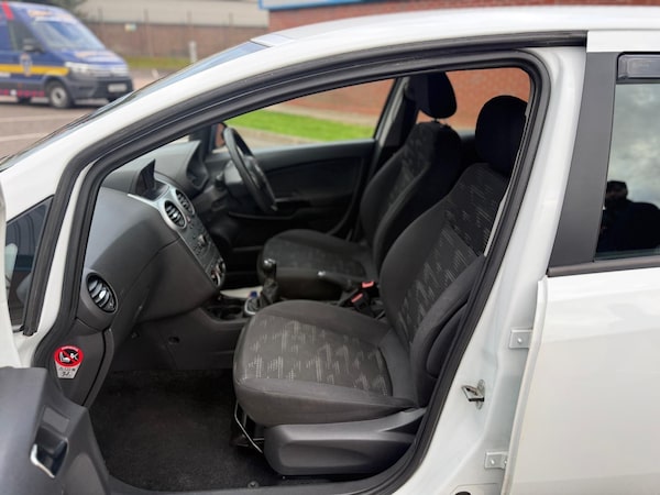 Used Vauxhall Corsa 2013 for sale - 75990180: Photo 14