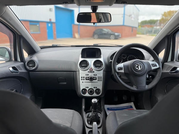 Used Vauxhall Corsa 2013 for sale - 75990180: Photo 24