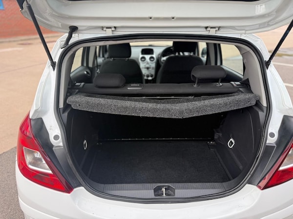Used Vauxhall Corsa 2013 for sale - 75990180: Photo 26