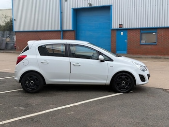 Used Vauxhall Corsa 2013 for sale - 75990180: Photo