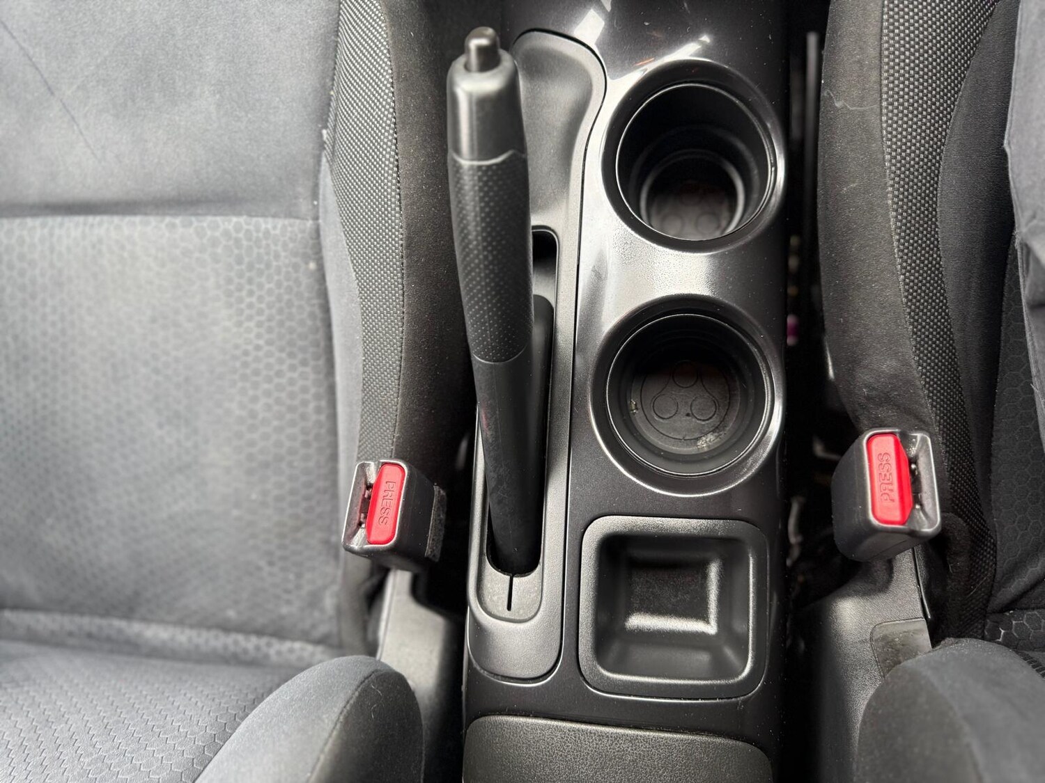 Used Nissan Juke 2015 for sale - 76318248: Photo 26