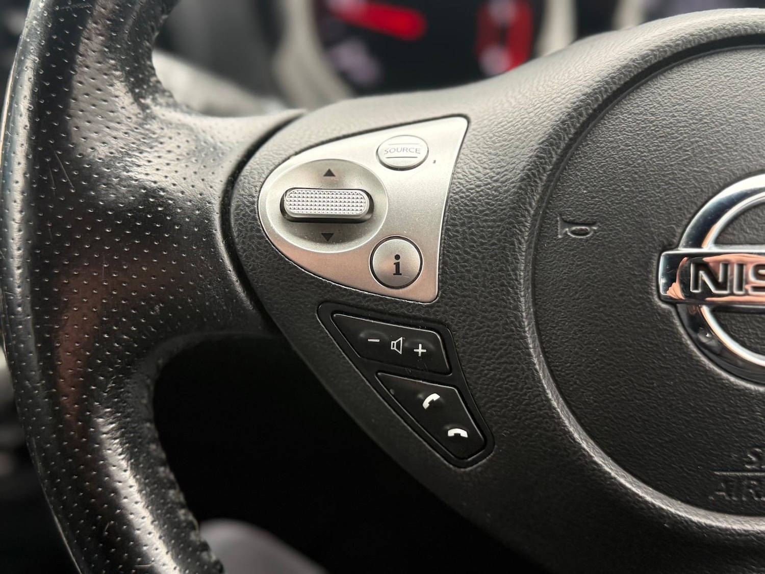 Used Nissan Juke 2015 for sale - 76318248: Photo 30