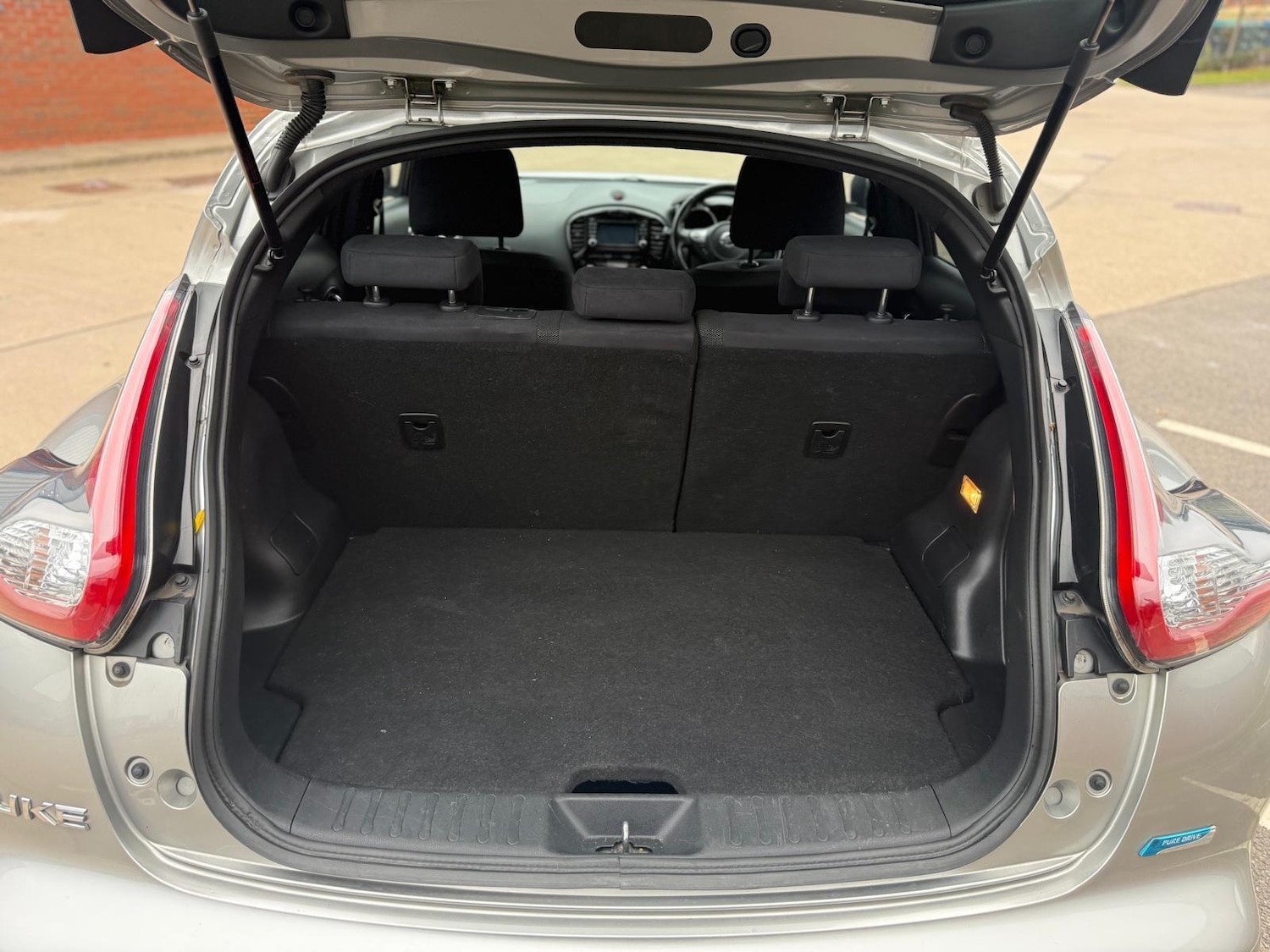 Used Nissan Juke 2015 for sale - 76318248: Photo 32