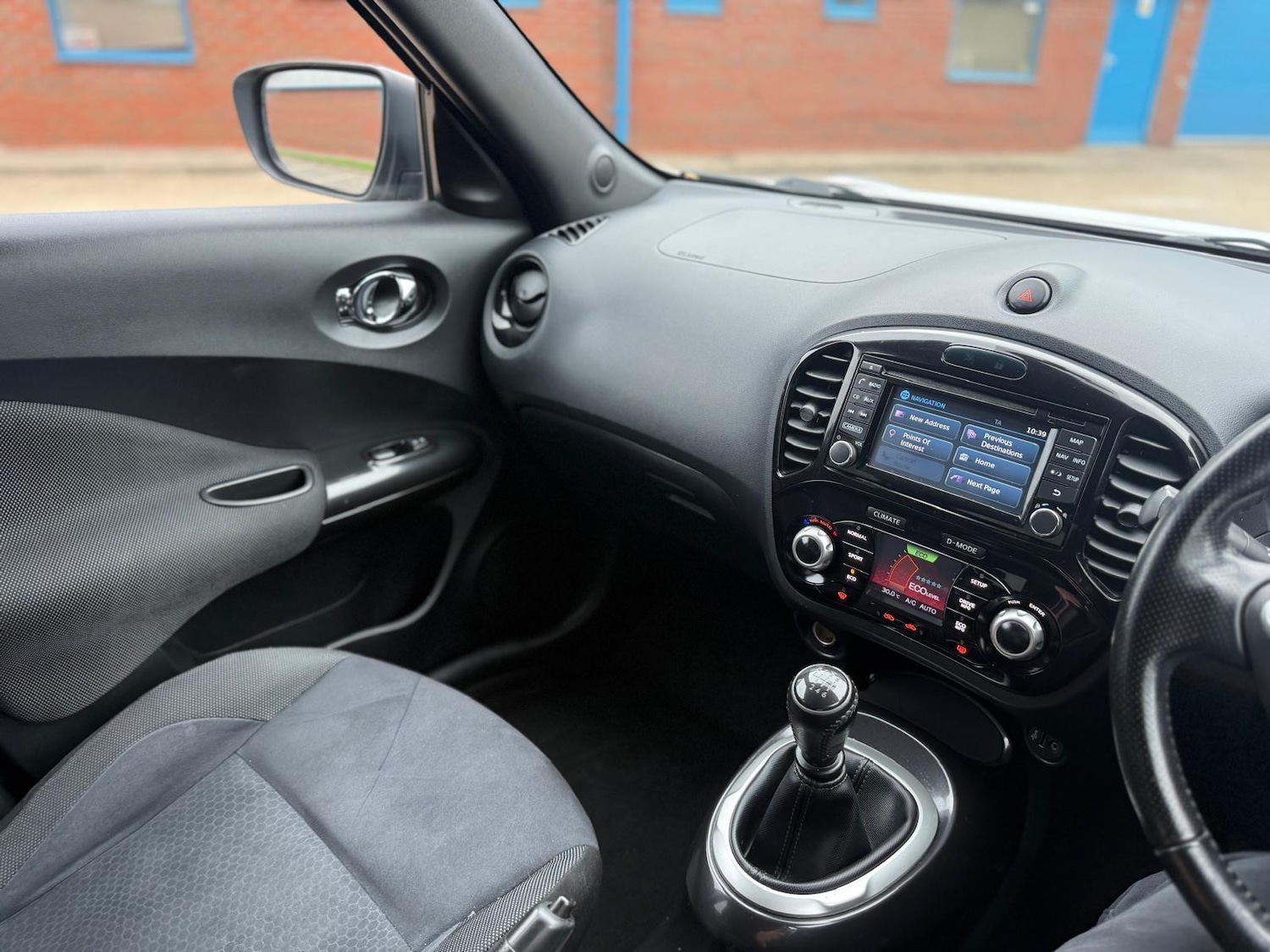 Used Nissan Juke 2015 for sale - 76318248: Photo 33