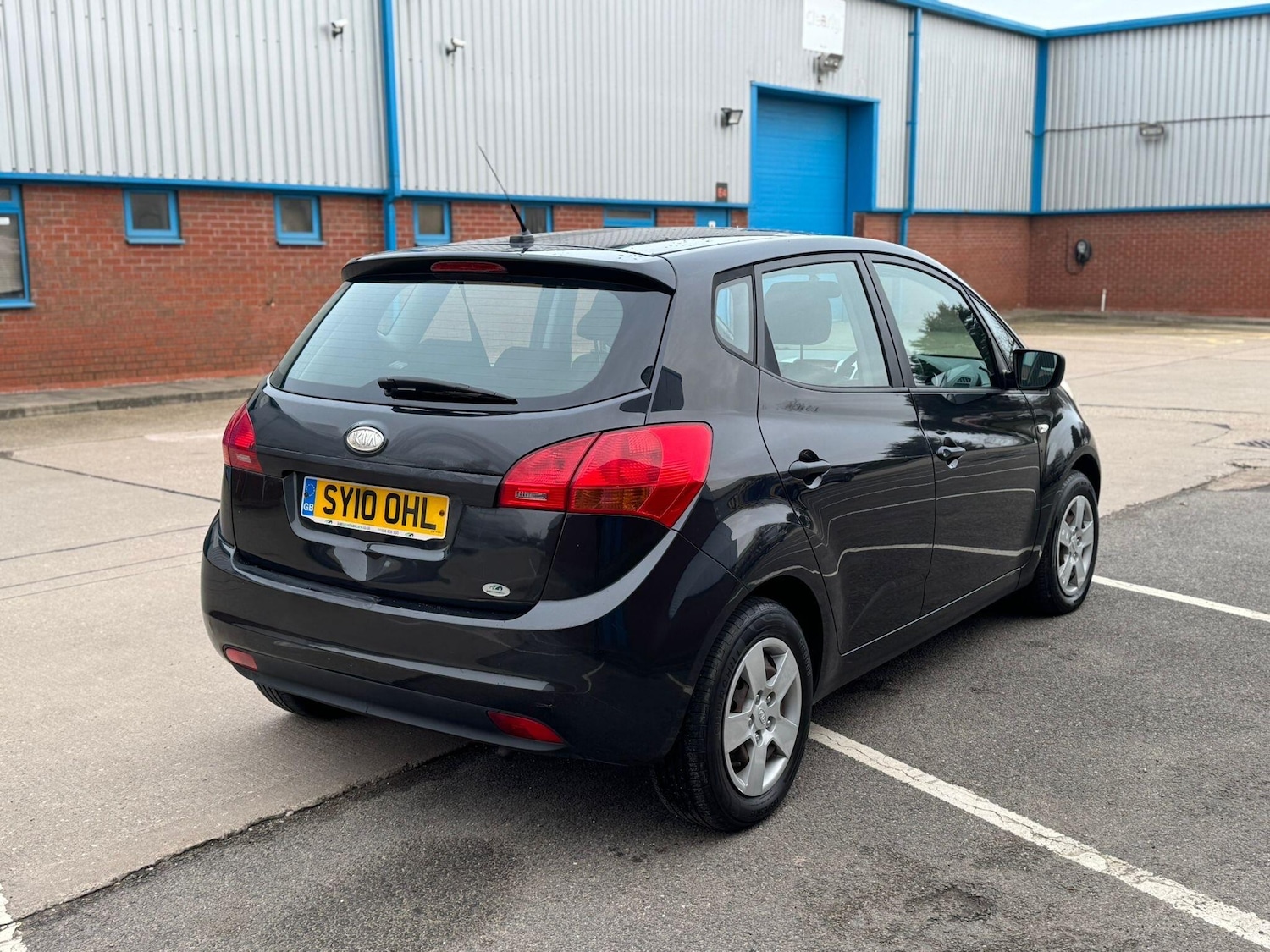 Used Kia Venga 2010 for sale - 77331732: Photo 10