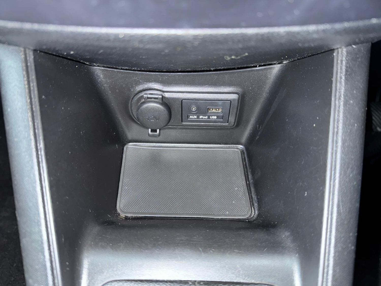 Used Kia Venga 2010 for sale - 77331732: Photo 15