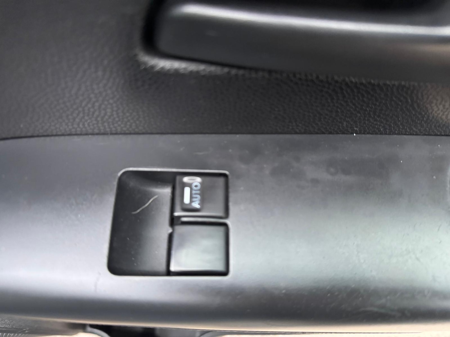 Used Kia Venga 2010 for sale - 77331732: Photo 16