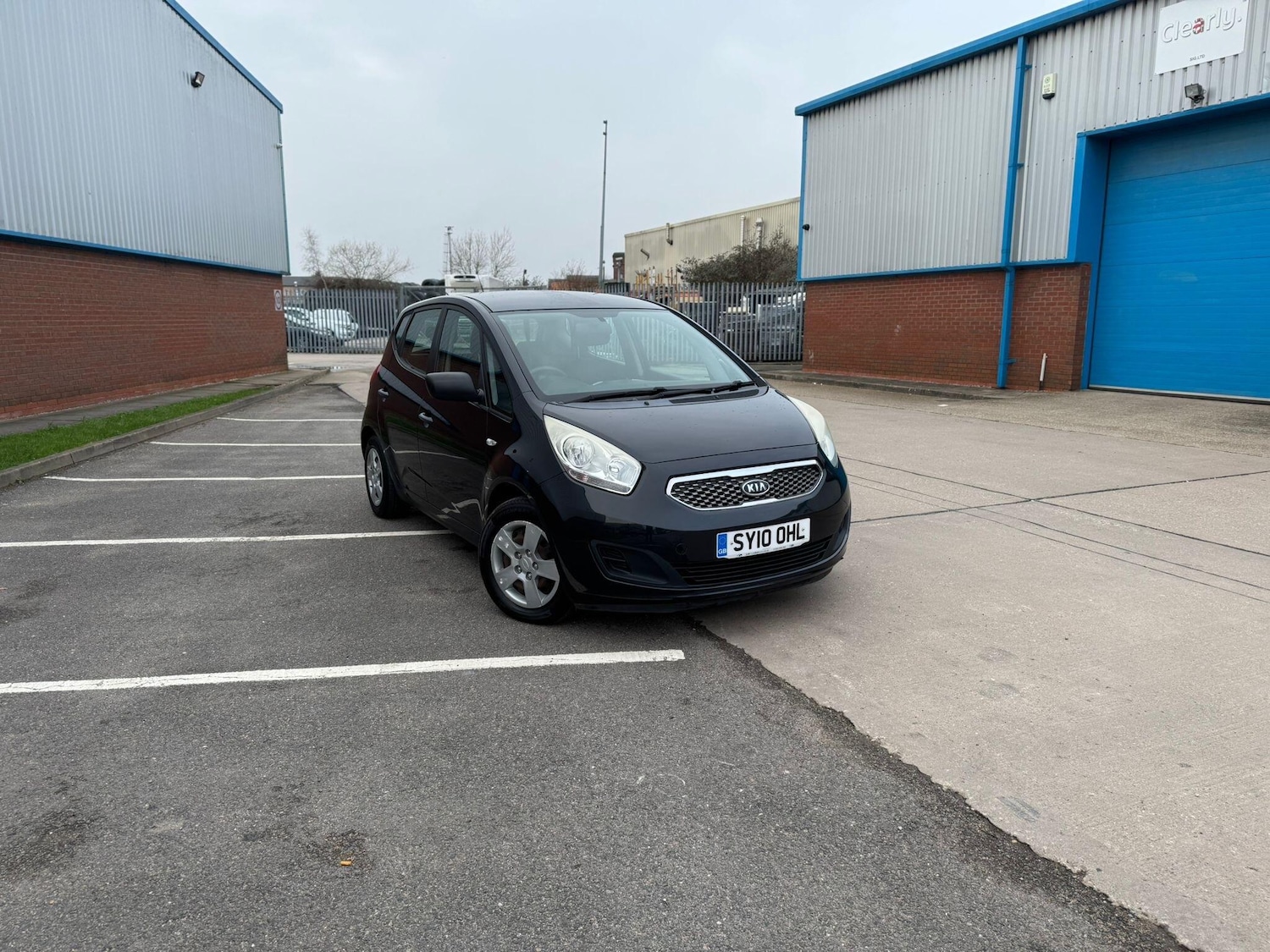 Used Kia Venga 2010 for sale - 77331732: Photo 6