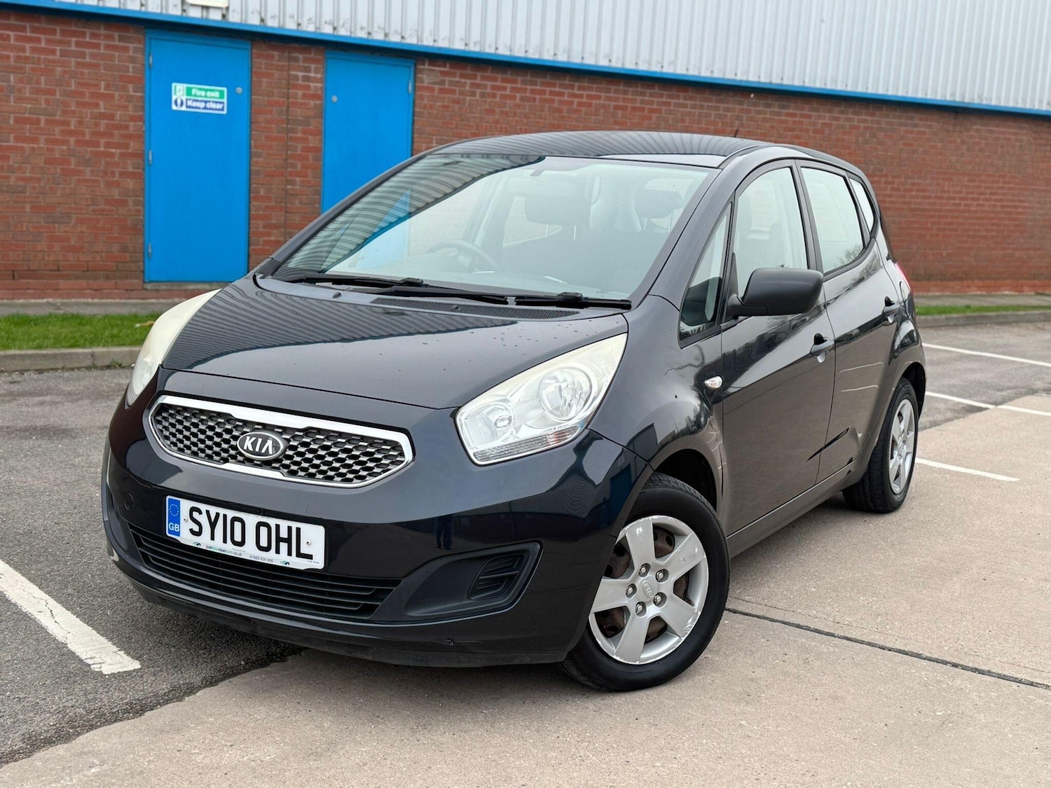 Used Kia Venga 2010 for sale - 77331732: Photo 7